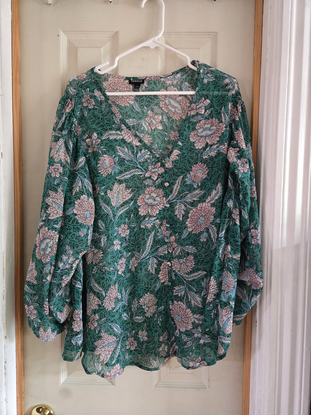 torrid Green Floral V-Neck Peasant Blouse with Pink Accents